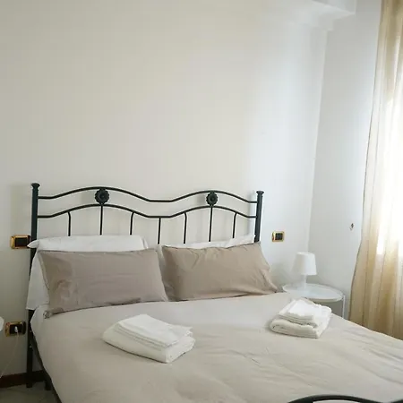 House Conero Apartahotel Numana